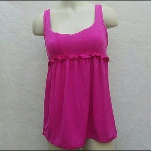 Lorna Jane Woman’s tank w built in bra